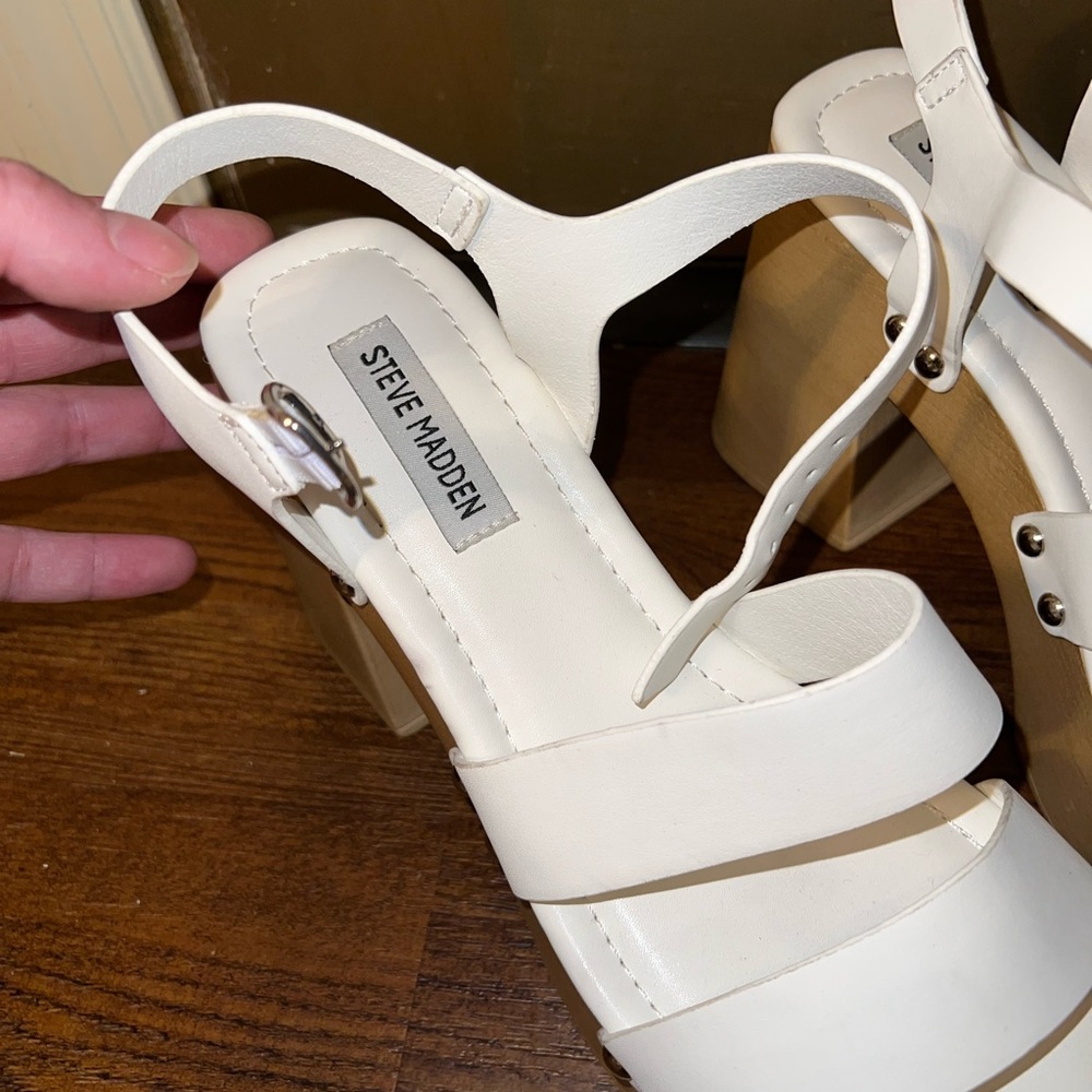 Steve Madden Gladiator White Strap Tan Platform Clog Heel Sandals Size 10 - Picture 11 of 14